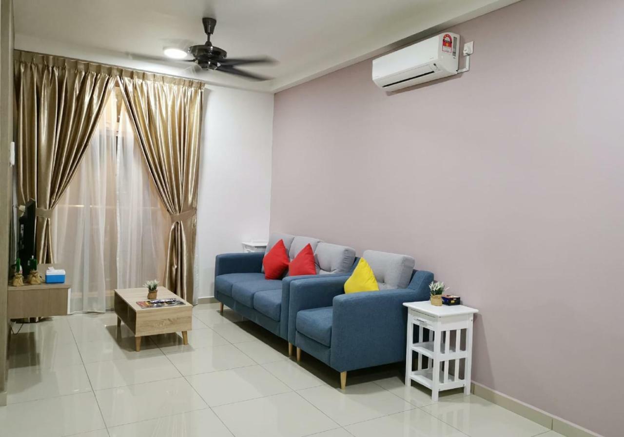 Js Homestay@Iskandar Puteri, Nusajaya 努沙再也 外观 照片