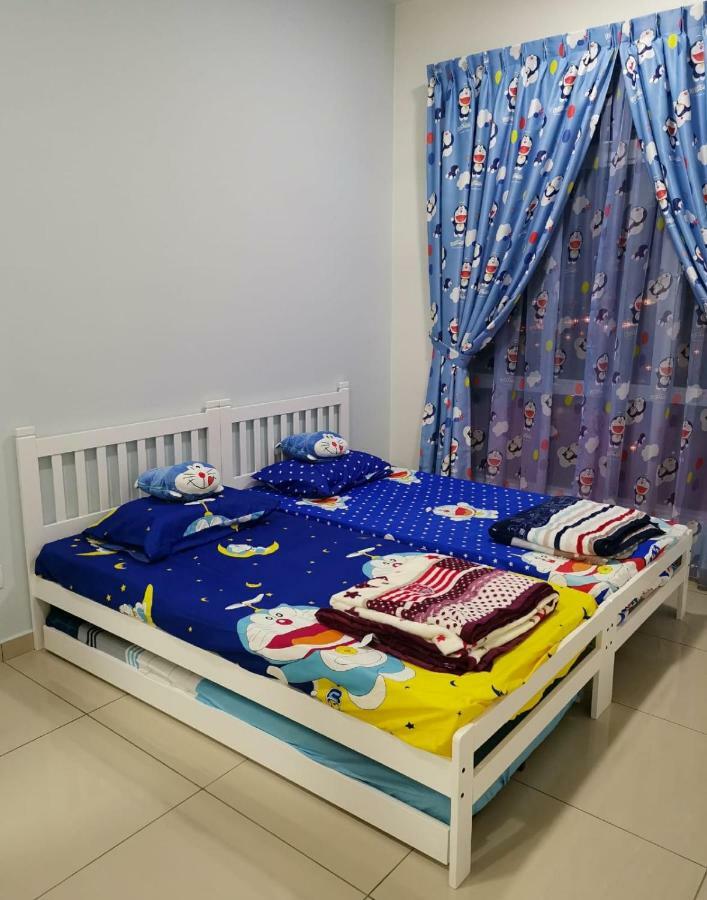 Js Homestay@Iskandar Puteri, Nusajaya 努沙再也 外观 照片