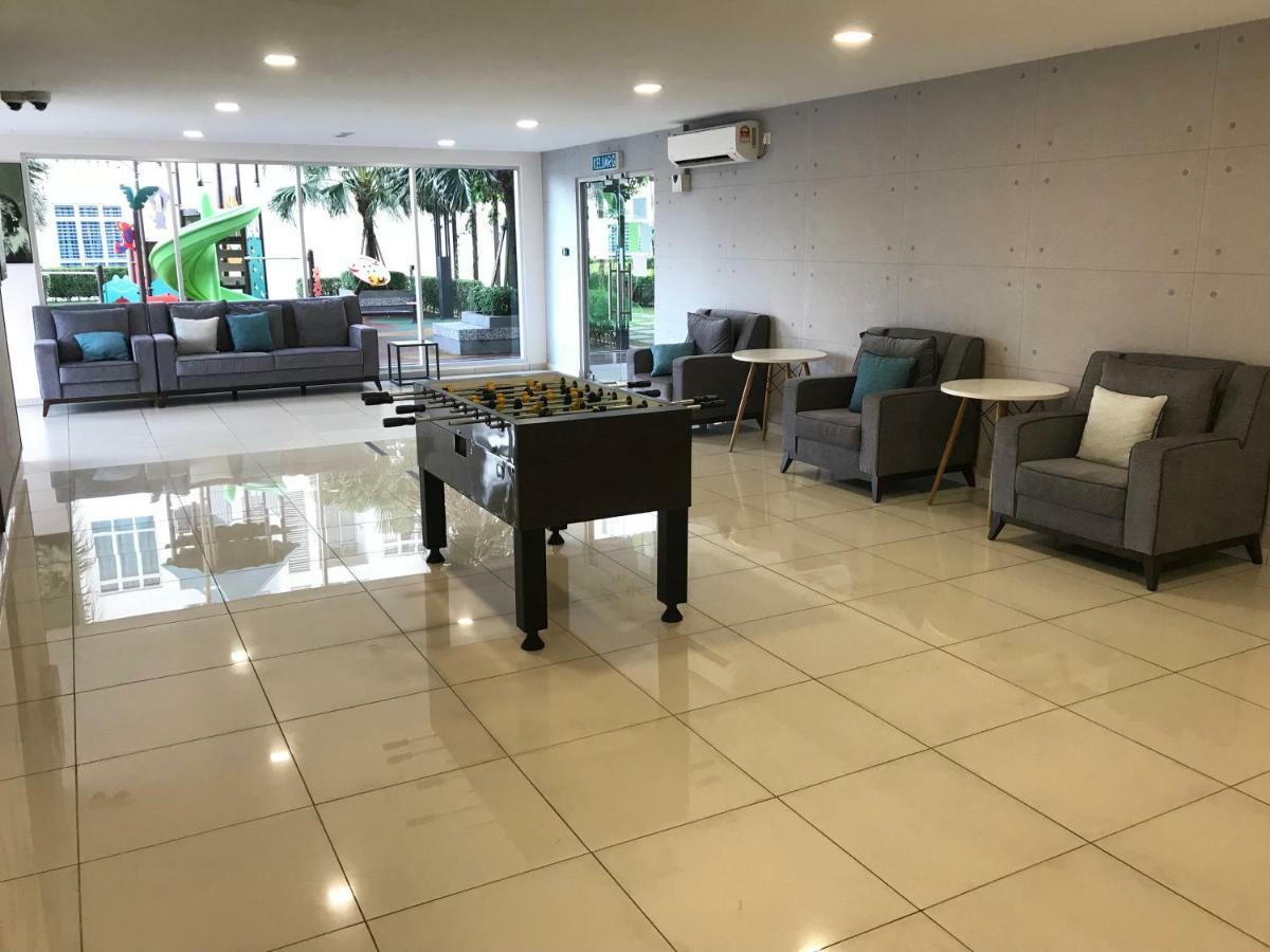 Js Homestay@Iskandar Puteri, Nusajaya 努沙再也 外观 照片